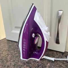 Russell Hobbs Steamiron