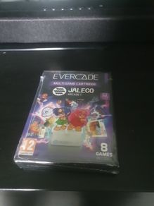Retro Evercade. Jaleco