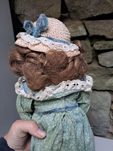 Vintage porcelain doll free
