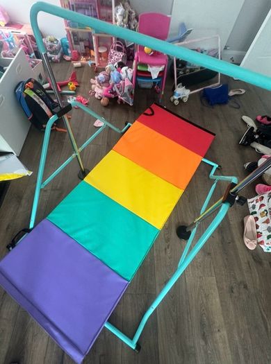 gymnastics bar (as new) with landing mat