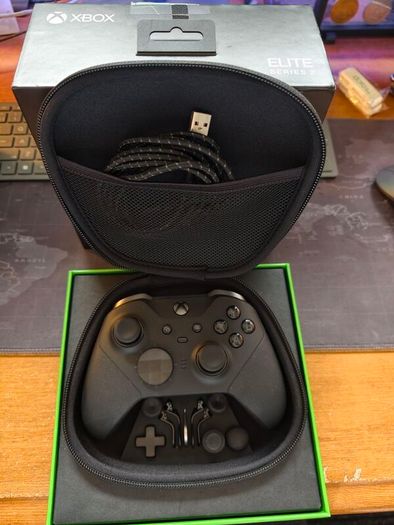 Xbox Elite Series 2 Controller complete as new L@@K!!