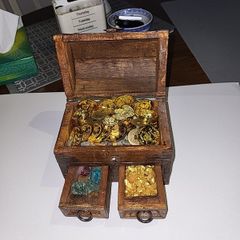 Pirates chest gold coins etc