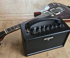 BOSS Katana Mini Guitar Amp