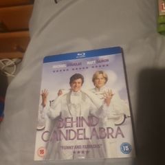 Michael Douglas  / Behind the candelabra.  Blu-ray