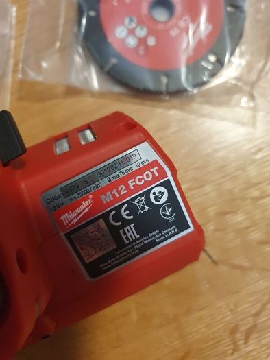 Milwaukee M12FCOT Fuel Cut Off Tool Body