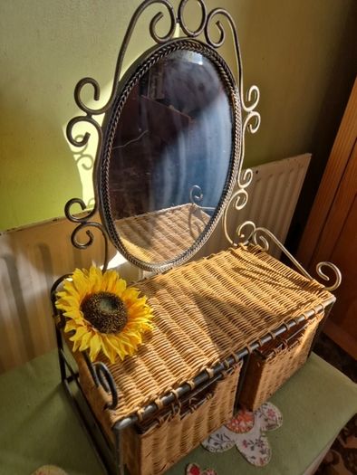 Vintage Mirror with baskets