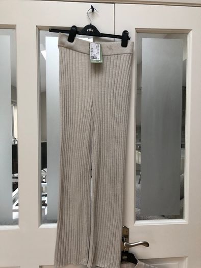 Leisure wear knitted top & trousers new size xs