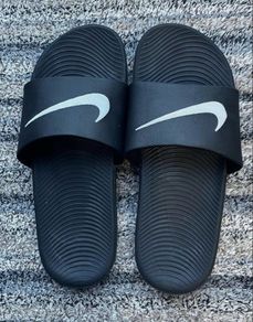 Nike Sliders/Sandals (Child's Size 5)