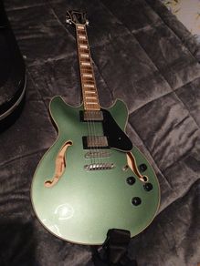 Mint condition Ibanez AS73-OLM