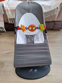 Baby bjorn bouncer with toy bar