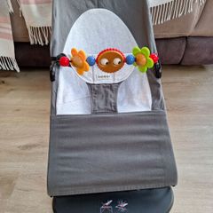 Baby bjorn bouncer with toy bar