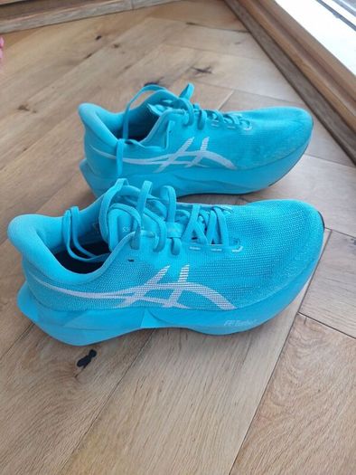 ASICS NovaBlast 6 Womens Running Shoes