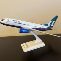 AirTran B737-700