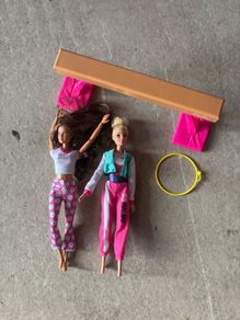 Barbie gymnastics dolls and balance beam