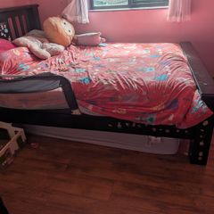 King size bed
