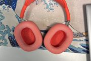 AirPods Max lightning