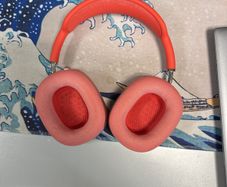 AirPods Max lightning