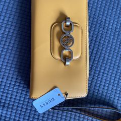 GUESS Hensely Wallet Clutch  New