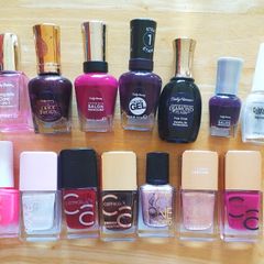 Nail polishes