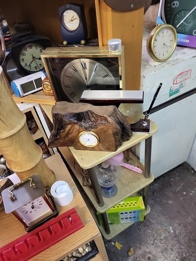 Clock picture frame