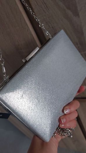 silver rhinestones fringe clutch