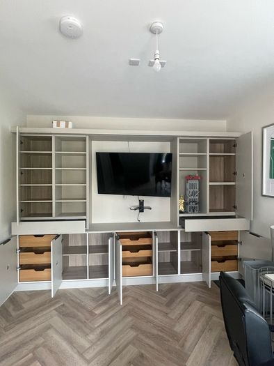 Fitted Units