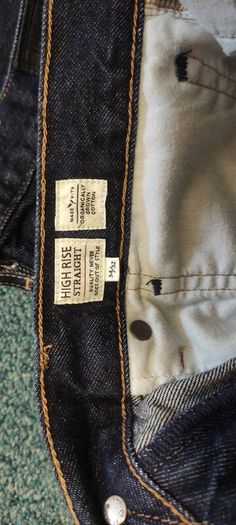 Levi jeans - High Rise straight