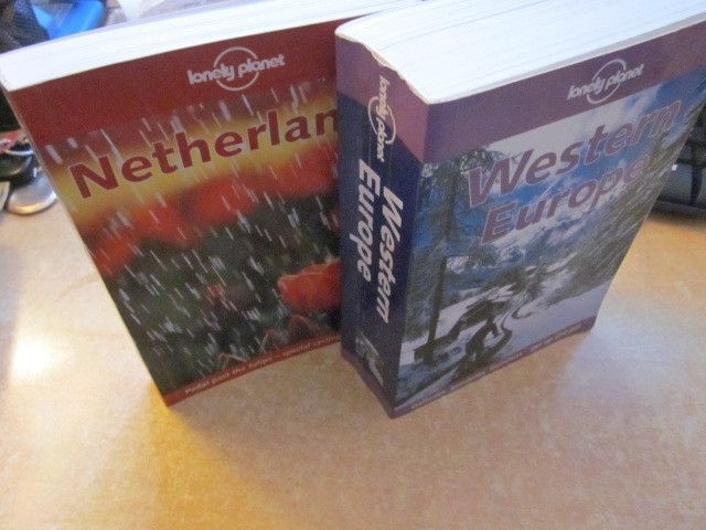 Lonely Planet Guides = Western Europe & Netherlands