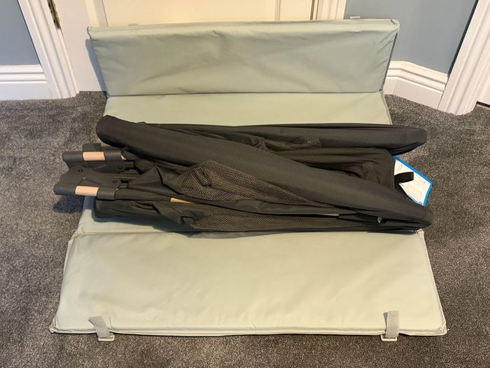 Maxi Cosi Swift Travel Cot