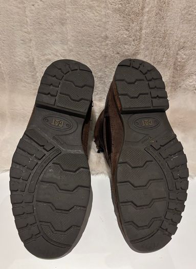 Caterpillar brown leather boots - good condition