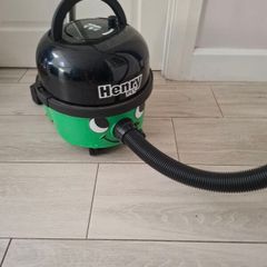 Henry Pet Vaccuum cleaner