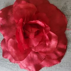 red flower on clip + pin