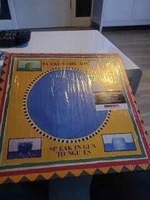 Talking Heads speaking in tongues