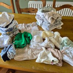 Baby clothes (newborn & 0-3months)