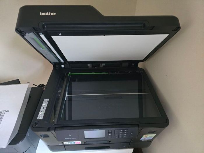 Brother MFC-J693ODW colour printer/scanner