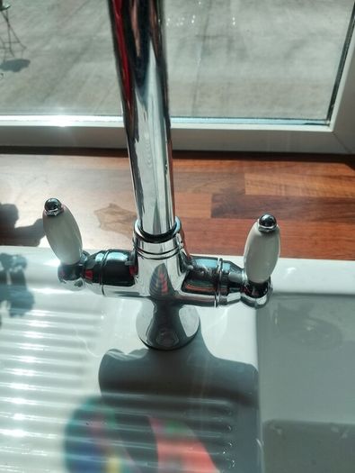 Kitchen tap