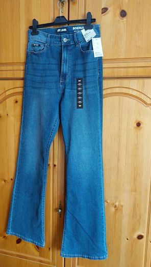 New DKNY jeans