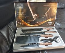 Kitchen knife set