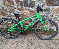 Boys bike, giant asx 20 inch