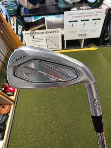 Brand New Mizuno Jpx925 Hot Metal Irons