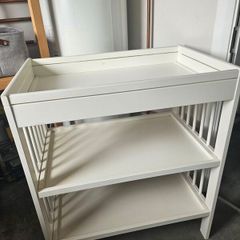Ikea changing table