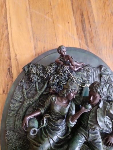 wall plaque