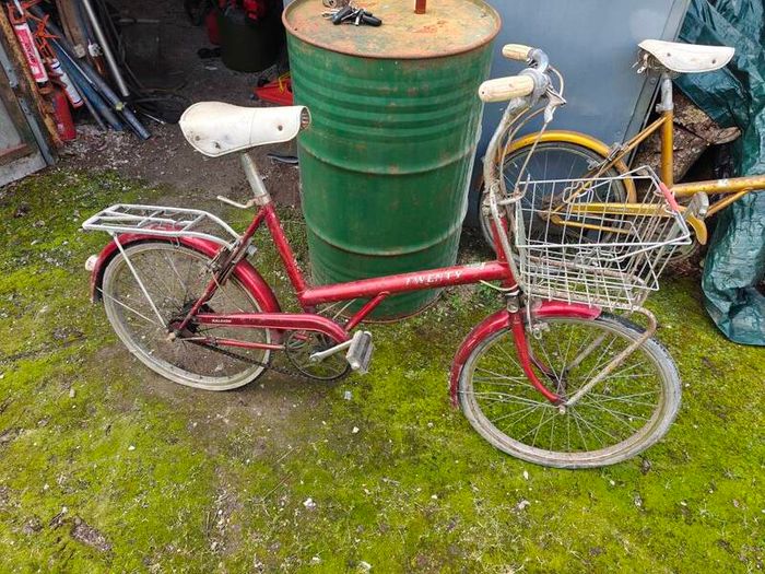 vintage and old bikes