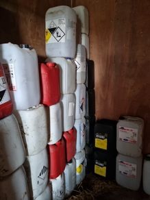 20 liter drums