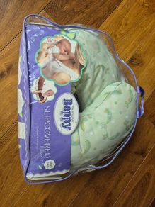 Feeding pillow