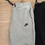 Men's Nike tech tracksuit bottoms size medium 4 pairs Image 4