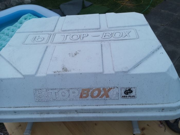 camper roof box