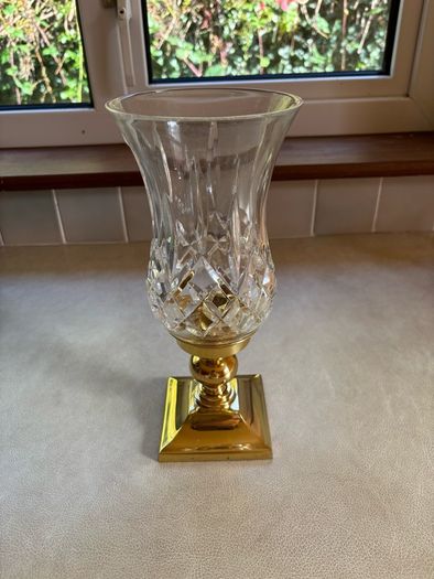 Waterford Crystal Lismore hurricane/candle lamp with a brass/gold-tone pedestal base