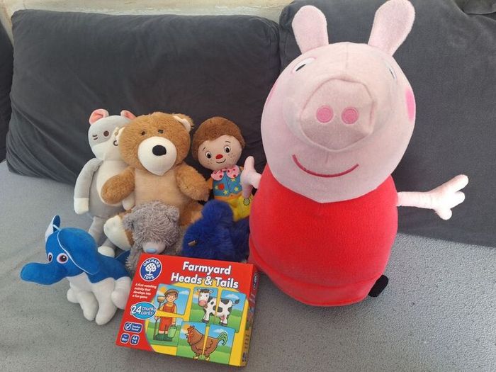 Teddys, Peppa and game