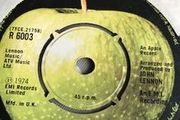 John Lennon vinyl single  - 9 Dream